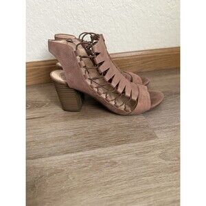 Vince Camuto Women’s Strappy Gladiator Heels Size 8 Leather Sandals Blush
